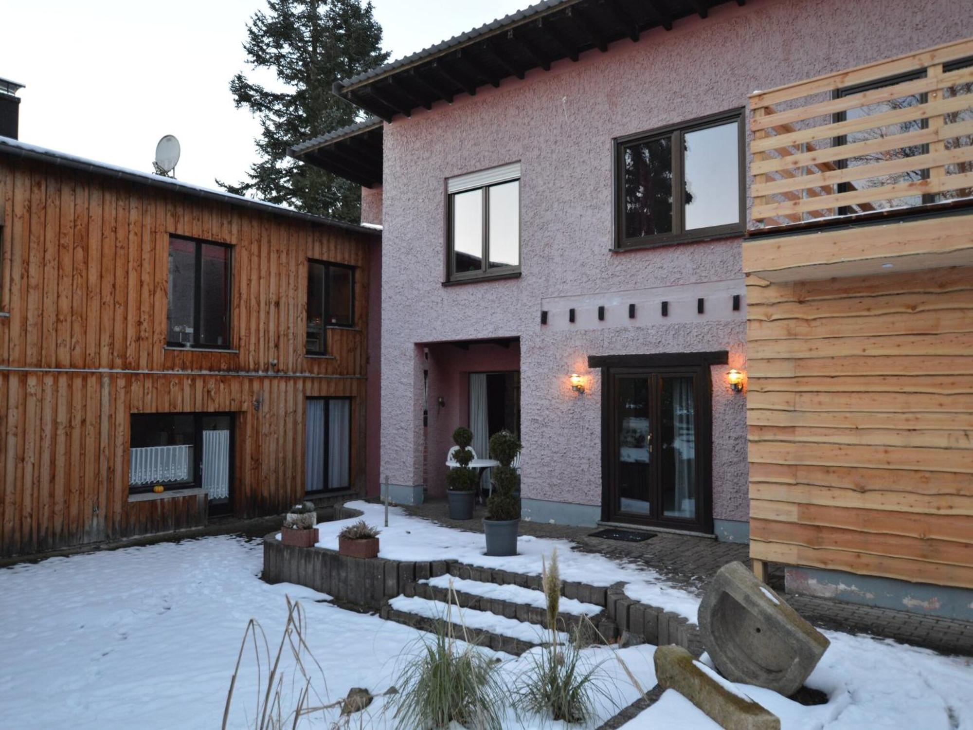 Cosy Apartment In Manderscheid With Balcony 外观 照片